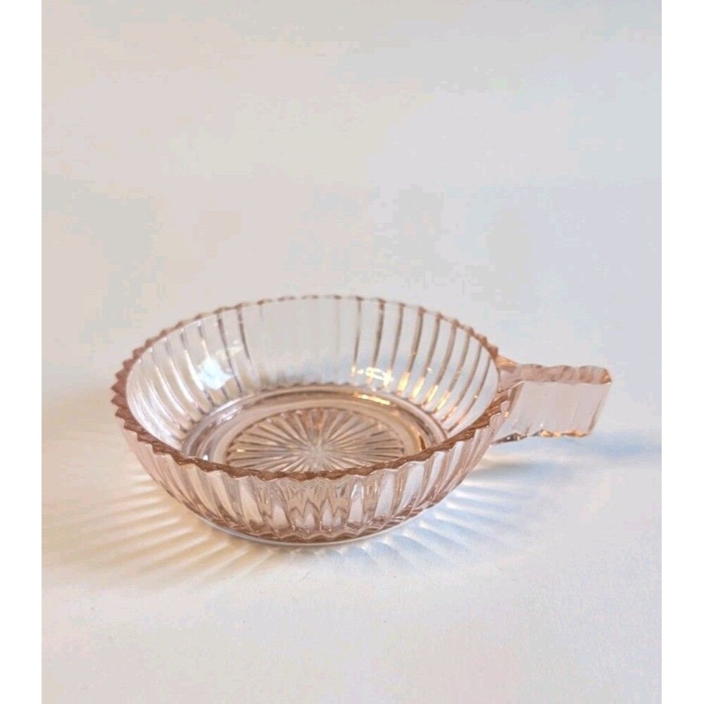 Anchor Hawking Queen Mary Glass Handled Berry Bowl